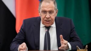 Λαβρόφ: Κατηγορεί την Δύση για «γκροτέσκα» ρωσοφοβία
