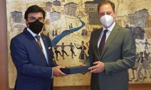 Συνάντηση Λιβανού με τον πρεσβευτή των Ηνωμένων Αραβικών Εμιράτων – “Ζεστό” ενδιαφέρον για επενδύσεις και ελληνικά αγροδιατροφικά προϊόντα