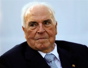 Πέθανε ο πρώην Καγκελάριος της Γερμανίας Χέλμουτ Κολ