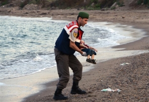 Τουρκία: Τετραετή φυλάκιση στους δύο διακινητές του μικρού Αϊλάν