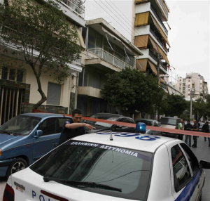Διπλή ληστρική επίθεση σε στενό συγγενή, πρώην υπουργού της κυβέρνησης
