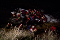 Δώδεκα πρόσφυγες, παιδιά ανάμεσά τους, πνίγηκαν ανοιχτά των τουρκικών ακτών