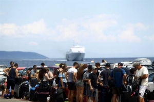Ο Αύγουστος έρχεται, η Αθήνα αδειάζει