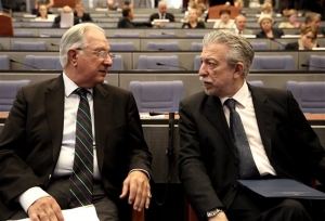 Στα χαρακώματα κυβέρνηση και δικαιοσύνη με απρόβλεπτες συνέπειες