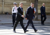 Ο Ζιπέ χάνει έδαφος, ο Σαρκοζί ανεβαίνει, ο Φιγιόν μπροστά στις δημοσκοπήσεις