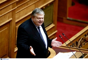 Ευ. Βενιζέλος: Το πολυνομοσχέδιο συνιστά εξωτερική υποταγή και εσωτερικό αντιπερισπασμό