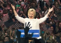 Ποιος (δεν) εμπιστεύεται τη Χίλαρι;