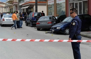 Αχαΐα: 30χρονος τραυμάτισε με τσεκούρι ένα παιδί και τη γιαγιά του