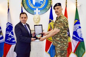 Επίσκεψη του Υφ. Ψηφιακής Διακυβέρνησης Γιώργου Γεωργαντά στο Πολυεθνικό Κέντρο Εκπαίδευσης Επιχειρήσεων Υποστήριξης της Ειρήνης