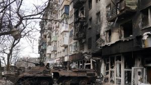 Εκρήξεις στο Κίεβο: Τελεσίγραφο της Μόσχας στους στρατιώτες που υπερασπίζονται τη Μαριούπολη