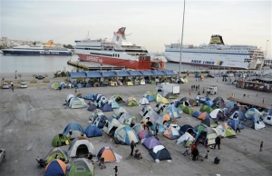 Βίτσας: Το λιμάνι του Πειραιά θα έχει αδειάσει μέχρι το Πάσχα
