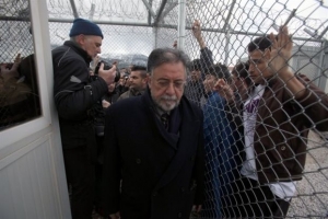 Πανούσης για Αμυγδαλέζα: «Θα λύγιζε και ο χειρότερος ρατσιστής»