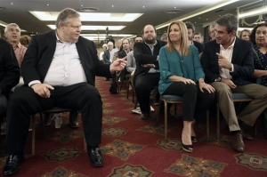 Ιδρυτικό συνέδριο της παράταξης ζητούν τέσσερα μέλη της ΚΕ του ΠΑΣΟΚ