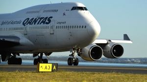 Αναγκαστική προσγείωση Μπόινγκ 737 της Qantas στην Νέα Ζηλανδία