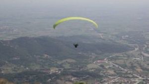 Ξάνθη: Θανάσιμος ατύχημα κατά τη διάρκεια πτήσης με μηχανοκίνητο αλεξίπτωτο πλαγιάς