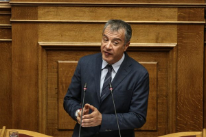 Συνάντηση Θεοδωράκη - Μογκερίνι για το μεταναστευτικό