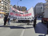 Θεσσαλονίκη: Πορεία φοιτητών σε κεντρικούς δρόμους με συνθήματα και πανό για τα Τέμπη (ΕΙΚΟΝΕΣ &amp; BINTEO)