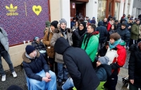 Αθλητικά παπούτσια με δώρο...κάρτα απεριορίστων διαδρομών