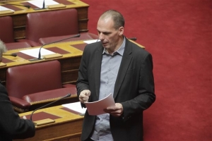 Κυβέρνηση: «Ο Βαρουφάκης δεν σχεδιάζει να παραιτηθεί»