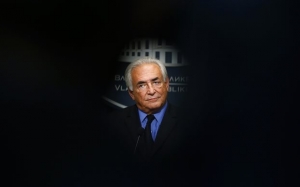 WSJ: Αποκαλύψεις για την αυτοκτονία συνεργάτη του Στρος-Καν