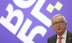 Γιούνκερ: Το μέλλον της Ιταλίας δεν μπορεί να το καθορίζουν οι χρηματαγορές