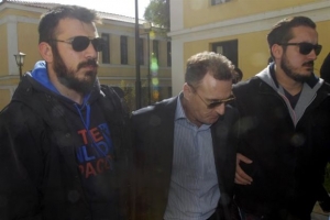 Πολυσχιδείς οι δραστηριότητες των εκβιαστών