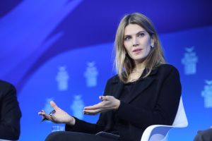 Εύα Καϊλή: Κατασχέθηκε βρεφικό κολιέ μετά τις έρευνες στο σπίτι της