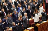 Νέα Δημοκρατία: Μετά τη μάχη των υποψηφιοτήτων, η μάχη της ημερομηνίας των εκλογών