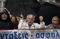 Δίκτυο Συνταξιούχων: Σκόπιμη η αναβολή εκδίκασης για τον νόμο Κατρούγκαλου