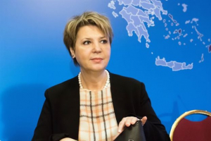 Για απώλεια μνήμης κατηγορεί η Γεροβασίλη τον Μητσοτάκη
