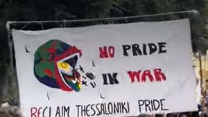 Θεσσαλονίκη: Εντυπωσιακή πορεία στο 10ο αυτοοργανωμένο Pride