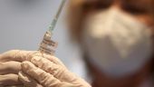 Εμβόλια: Η άρση της πατέντας θα επιλύσει τα προβλήματα της παραγωγής ή θα πλήξει την καινοτομία;