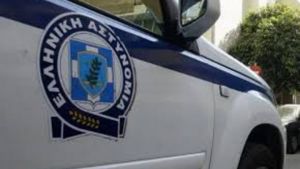 Θεσσαλονίκη: Επίθεση με γκαζάκια σε είσοδο πολυκατοικίας