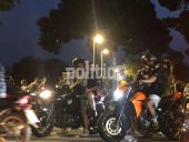 Θεσσαλονίκη: Δικυκλιστές παρέλυσαν το κέντρο – «Μπαντιές» και γκαζιές στον Λευκό Πύργο