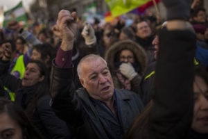 Guardian: η βρετανική Αριστερά πρέπει επειγόντως να μάθει ισπανικά