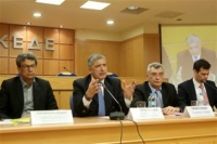 Τι κέρδισαν οι Δήμαρχοι των νησιών του αιγαίου στο μεταναστευτικό από τις Βρυξέλλες