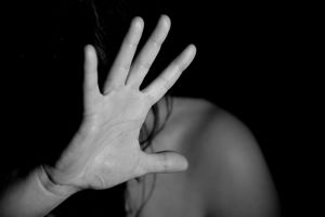 Θεσσαλονίκη: Συνελήφθη 39χρονος αστυνομικός για άσκηση βίας σε βάρος της πρώην συζύγου του