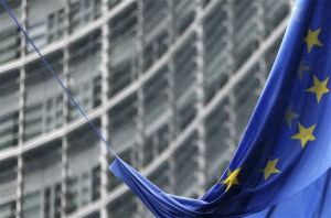 Die Welt: Οι Βρυξέλλες πιέζουν για ταχύτερους ρυθμούς στη διεύρυνση της ΕΕ