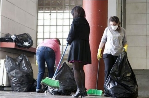 Παράταση ενός χρόνου για πάνω από 4.000 συμβασιούχους