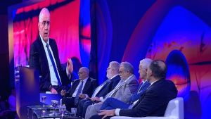 Εμπόδια στην επιχειρηματικότητα: Οι CEO τεσσάρων ισχυρών ελληνικών εταιρειών καταθέτουν τις απόψεις τους