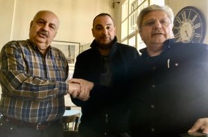 ΟΛΘ: Με πρώην στελέχοι του λιμανιού συναντήθηκε ο Πάνος Καρδαράς – «Μια γροθιά για τον μέλλον της Θεσσαλονίκης»