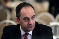 O Γιάννης Πλακιωτάκης καταδικάζει την επίθεση κατά του Οικονόμου