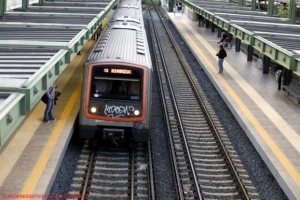 Γυναίκα έπεσε στις γραμμές του τρένου στα Κάτω Πατήσια