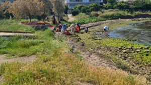Εθελοντική δράση καθαρισμού από Ουκρανούς και τον δήμο Θεσσαλονίκης