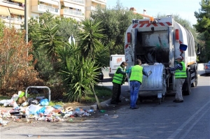 Επιχείρηση απομάκρυνσης απορριμμάτων από το Δήμο Πειραιά
