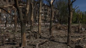 Ουκρανία: Πλήγμα στο κέντρο της πόλη Κραματόρσκ από ρωσικό πυραυλικό