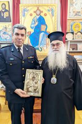 Εγκάρδιες ευχές του Μητροπολίτη Γουμένισσας στον Πύραρχο Διοικητή Πυροσβεστικής ν. Κιλκίς Χρήστο Γκαντίδη για μια αναβαθμισμένη διάρκεια ευθύνης