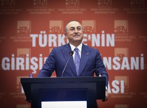 Μ. Τσαβούσογλου: Αν η Ελλάδα δεν υποχωρήσει, θα συζητηθεί θέμα κυριαρχίας των νησιών