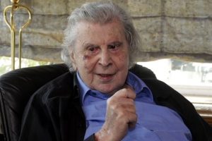 Ηχογραφημένο μήνυμα Μ.Θεοδωράκη στο συλλαλητήριο για πΓΔΜ