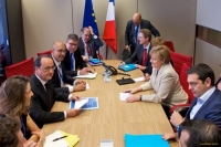 Τα αγκάθια για τη συμφωνία και την πρώτη δόση των 25 δισ.